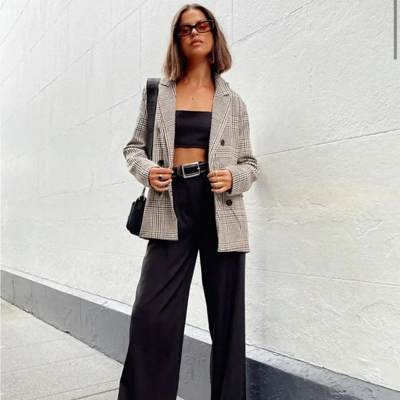 Princess Polly Huxley Crop Top Size 8 - Picture 1 of 9